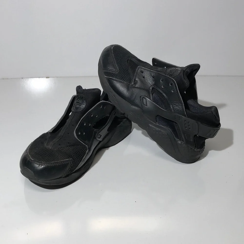 Nike Air Huarache kids size 1